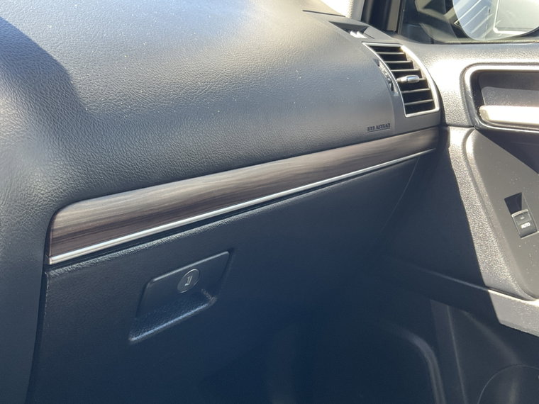 Vehicle Image 35