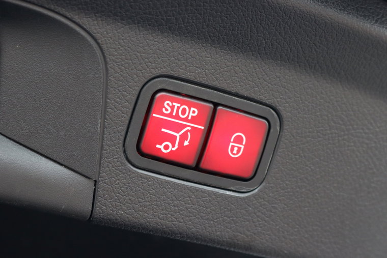 Vehicle Image 33