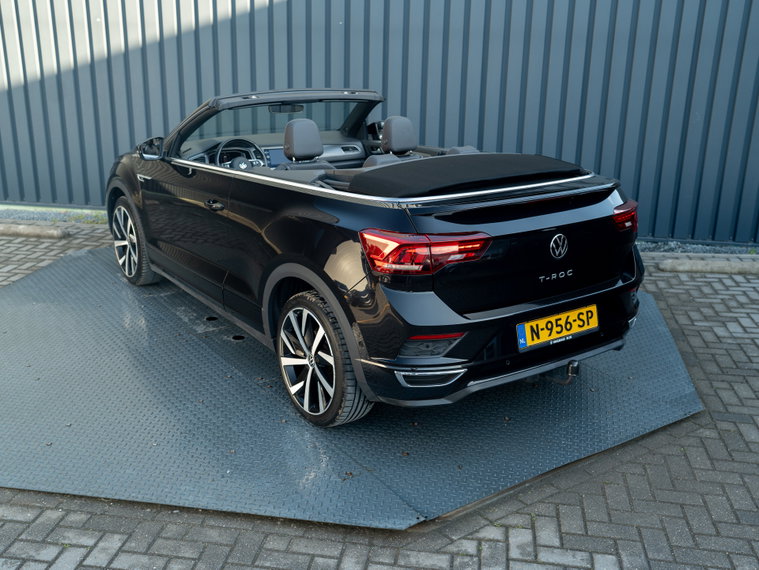 Vehicle Image 39