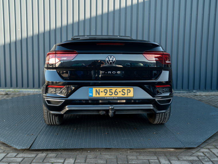 Vehicle Image 40