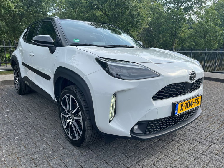 Vehicle Image 23