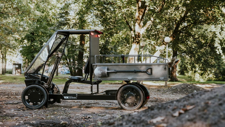 Vehicle Image 9