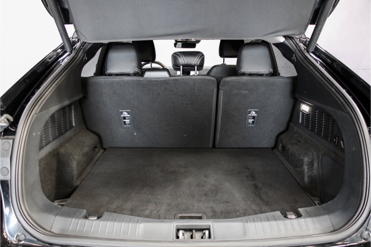 Vehicle Image 35