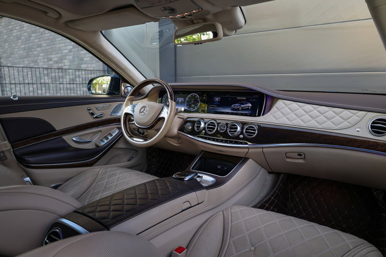 Vehicle Image 21