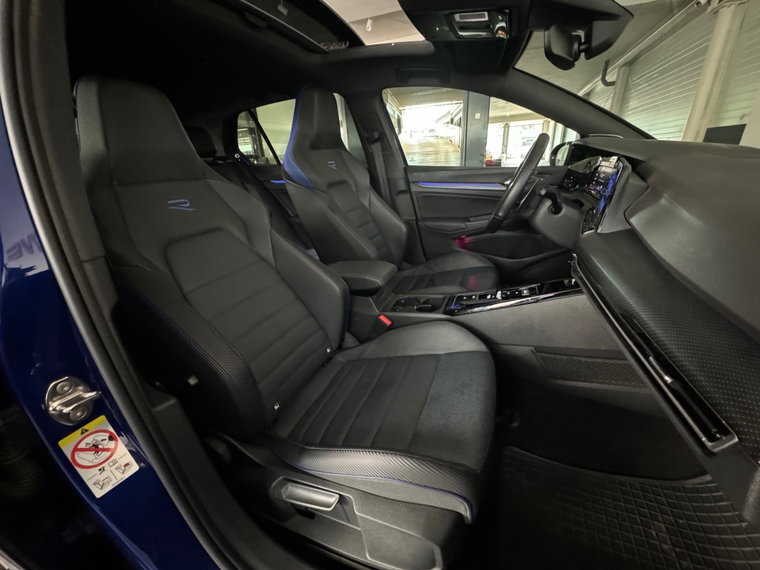 Vehicle Image 37
