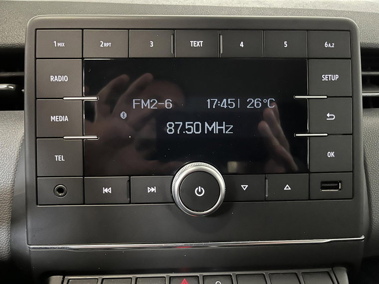 Vehicle Image 17