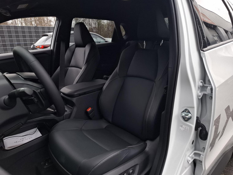 Vehicle Image 18
