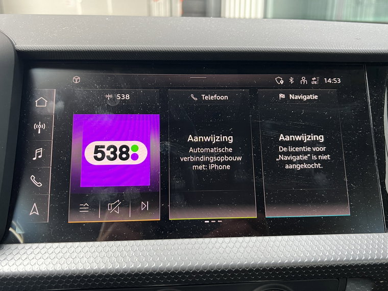 Vehicle Image 16