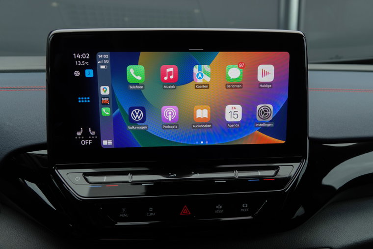 Vehicle Image 12
