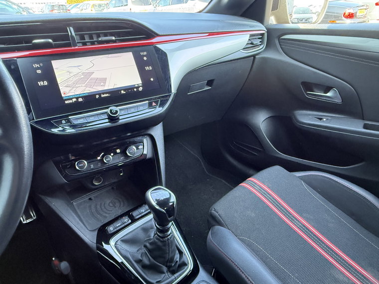 Vehicle Image 19
