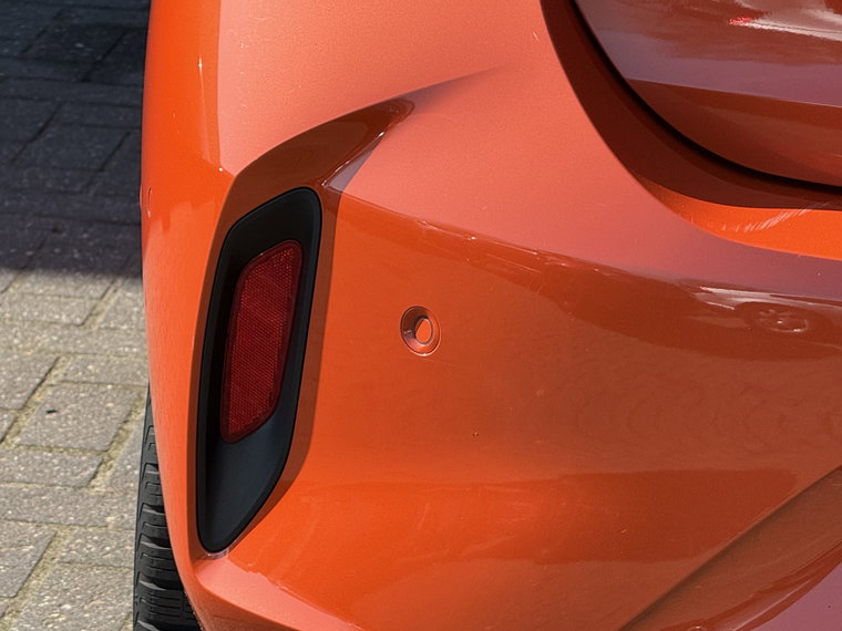 Vehicle Image 33