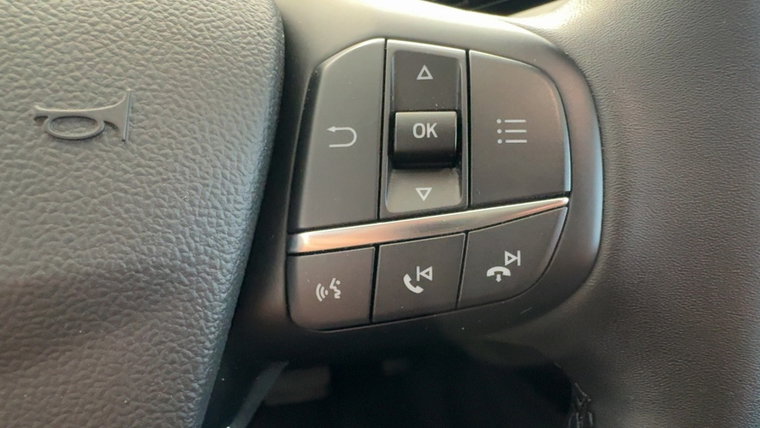 Vehicle Image 26