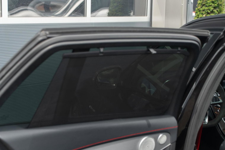 Vehicle Image 40
