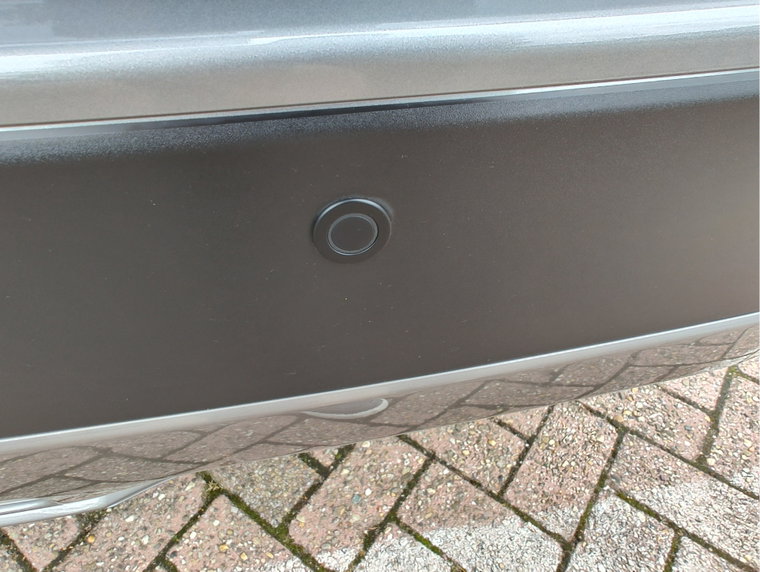Vehicle Image 35