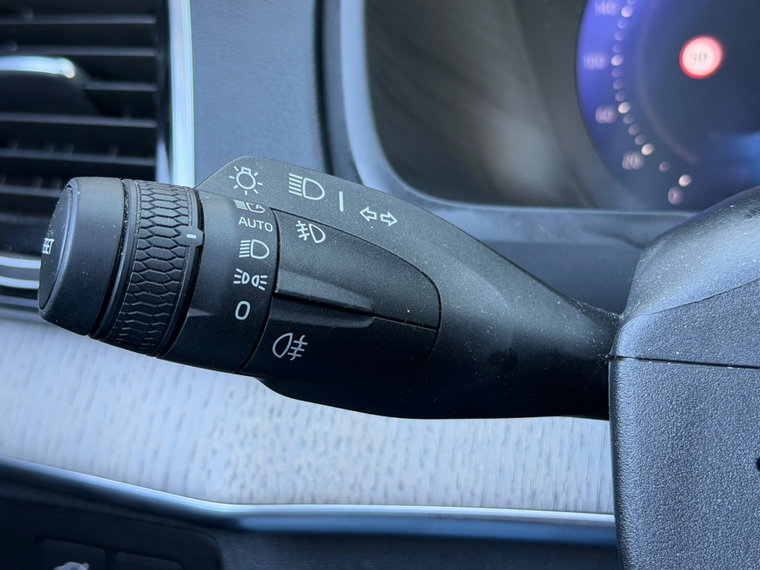 Vehicle Image 43