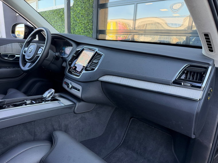 Vehicle Image 45