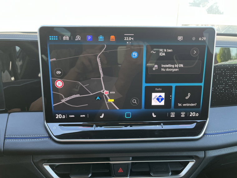 Vehicle Image 35