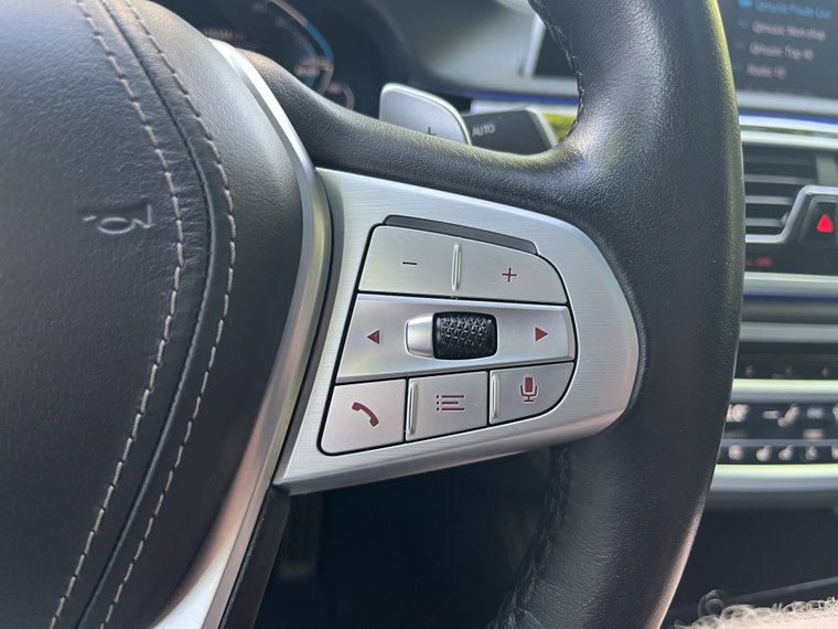 Vehicle Image 36