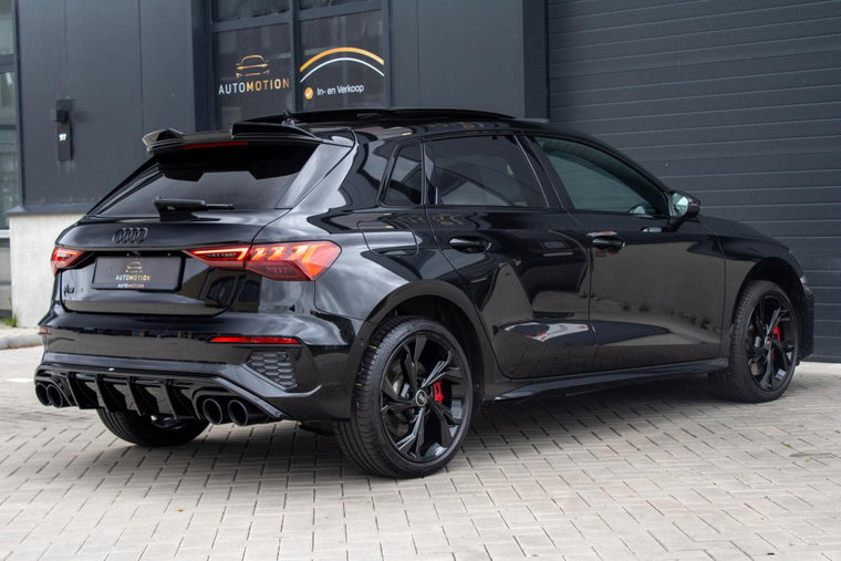 Vehicle Image 38