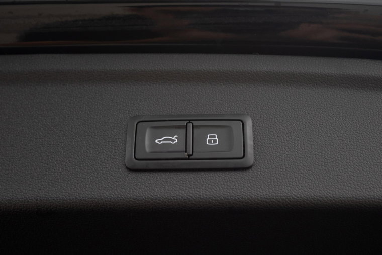 Vehicle Image 41