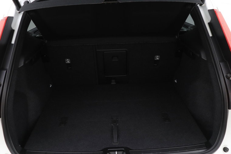 Vehicle Image 46