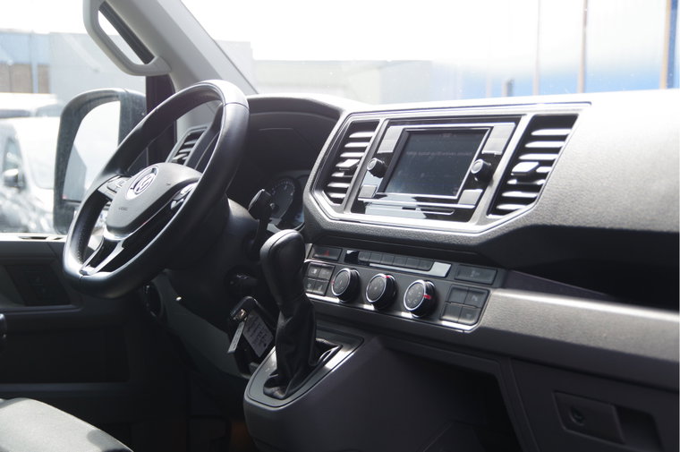 Vehicle Image 30