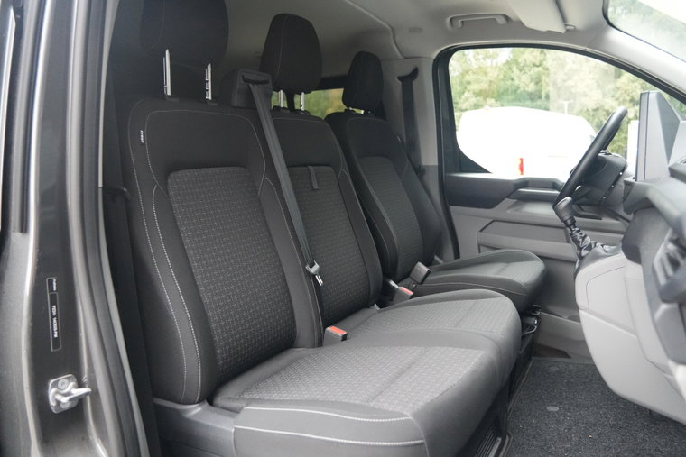 Vehicle Image 36