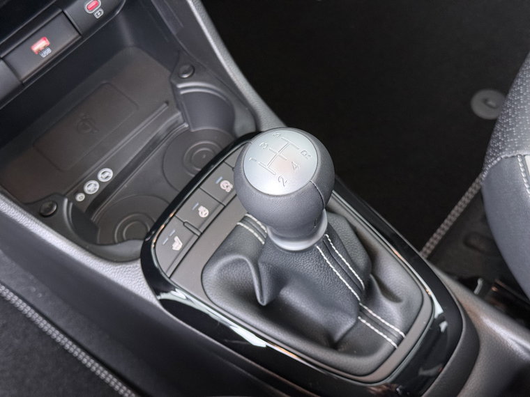 Vehicle Image 31