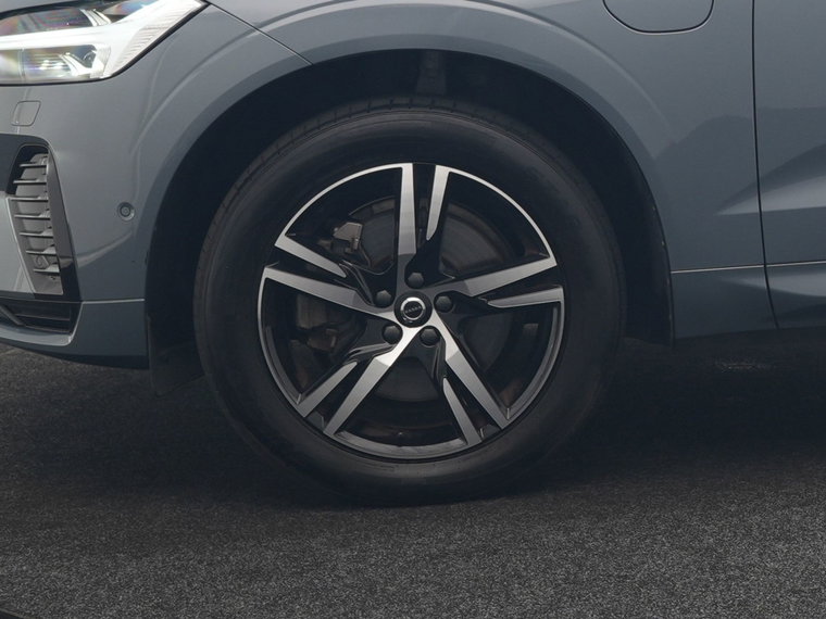 Vehicle Image 50