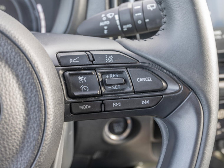 Vehicle Image 22