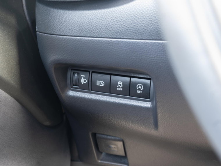Vehicle Image 23