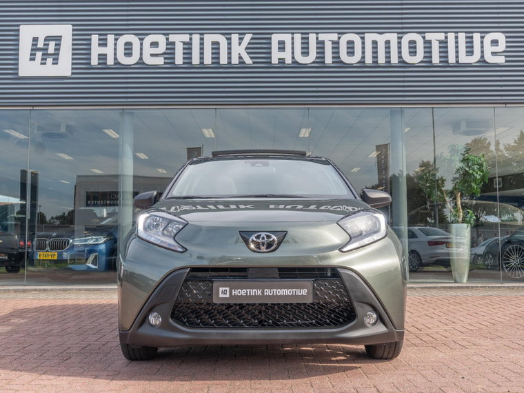 Vehicle Image 7