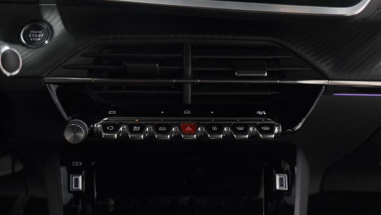 Vehicle Image 48