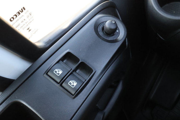 Vehicle Image 27