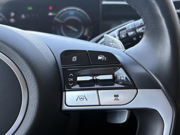 Vehicle Image 24