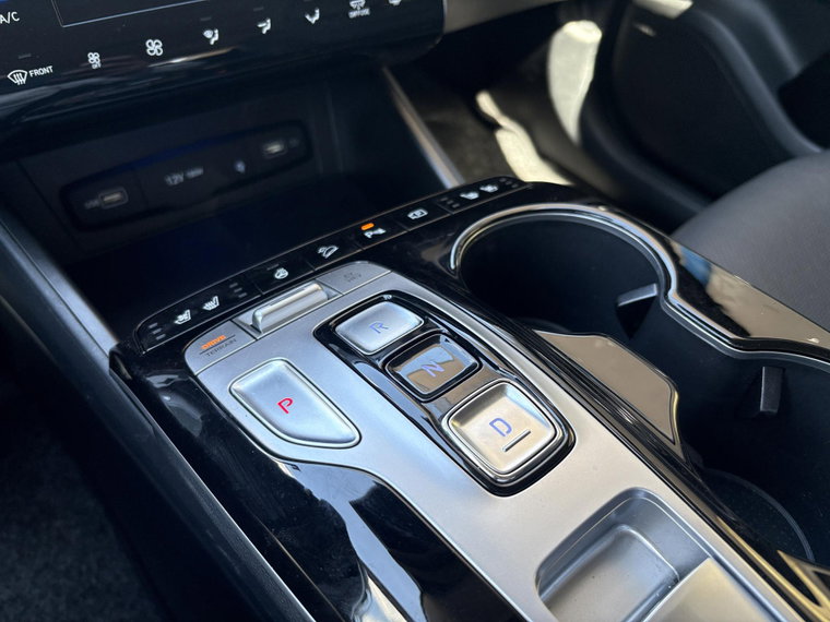 Vehicle Image 40
