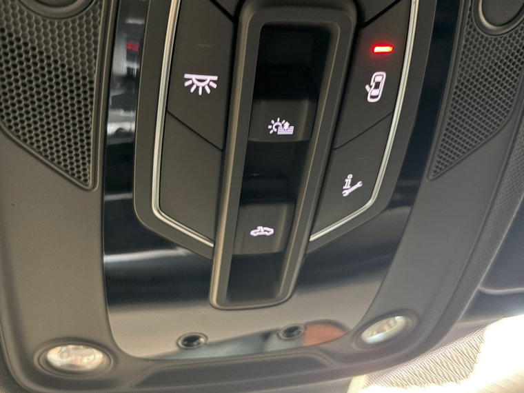 Vehicle Image 47