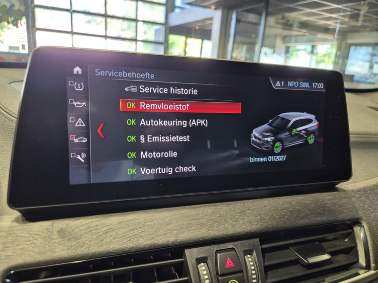 Vehicle Image 36