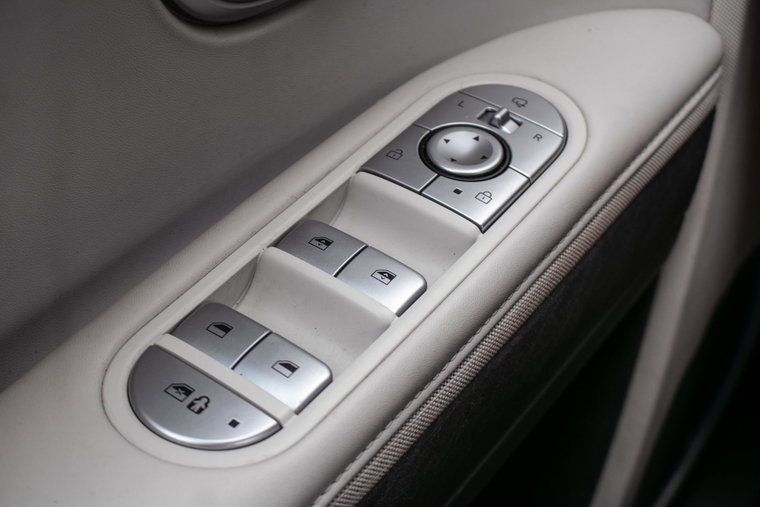 Vehicle Image 40