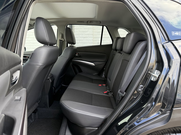 Vehicle Image 30