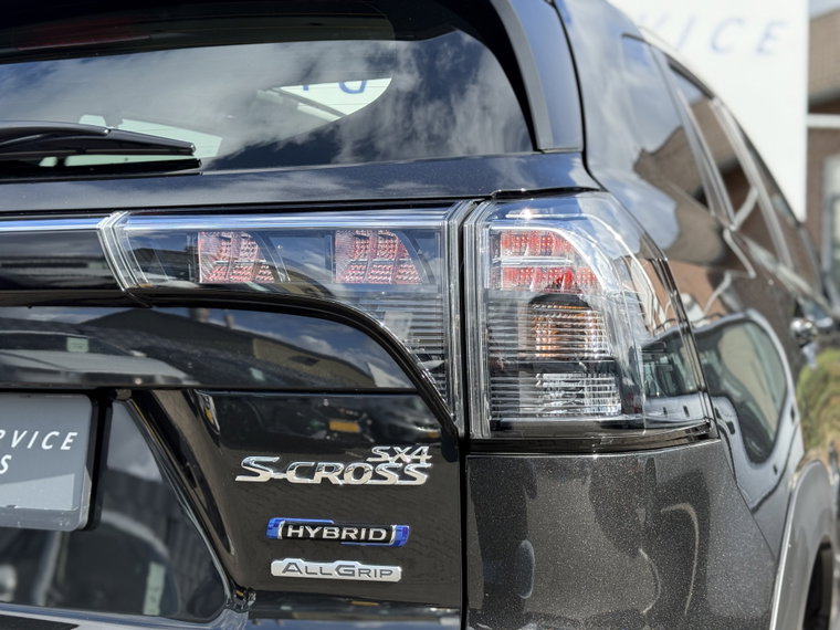 Vehicle Image 35