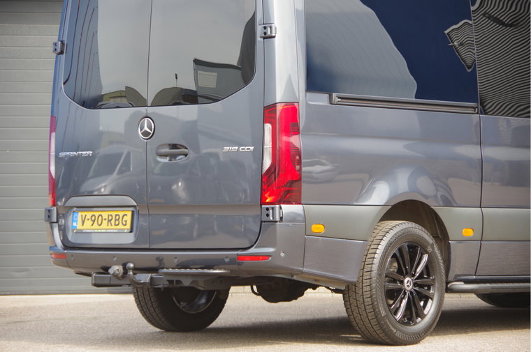 Vehicle Image 31