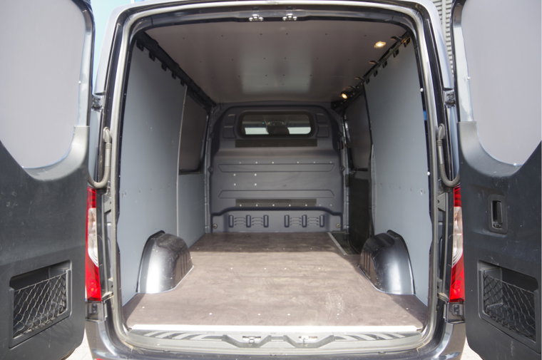 Vehicle Image 37
