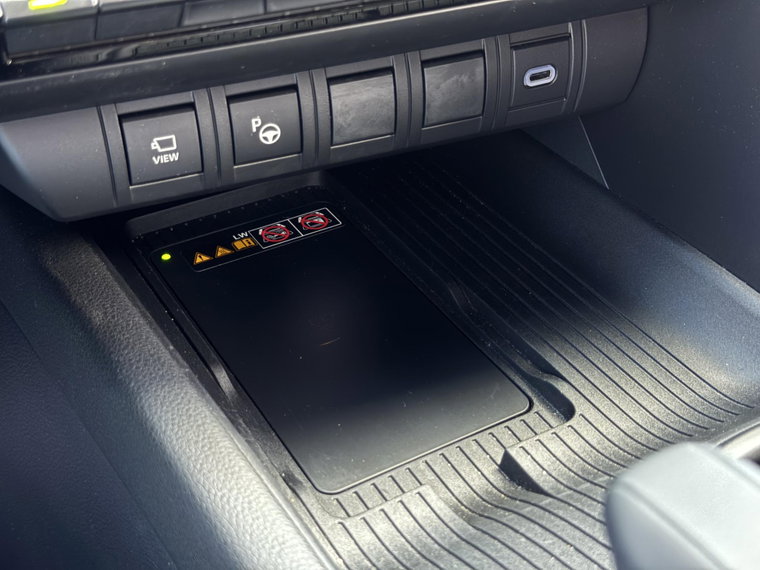 Vehicle Image 19