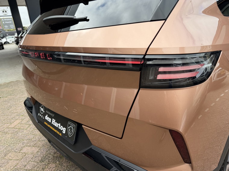 Vehicle Image 31