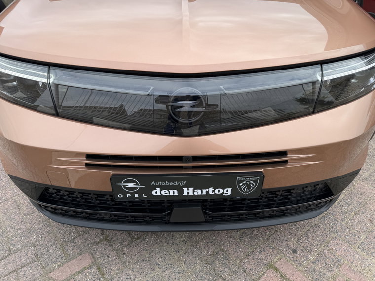 Vehicle Image 40