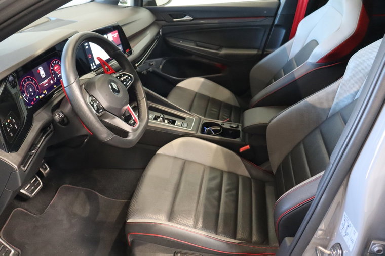 Vehicle Image 19