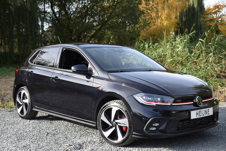 Vehicle Image 36