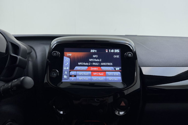 Vehicle Image 20