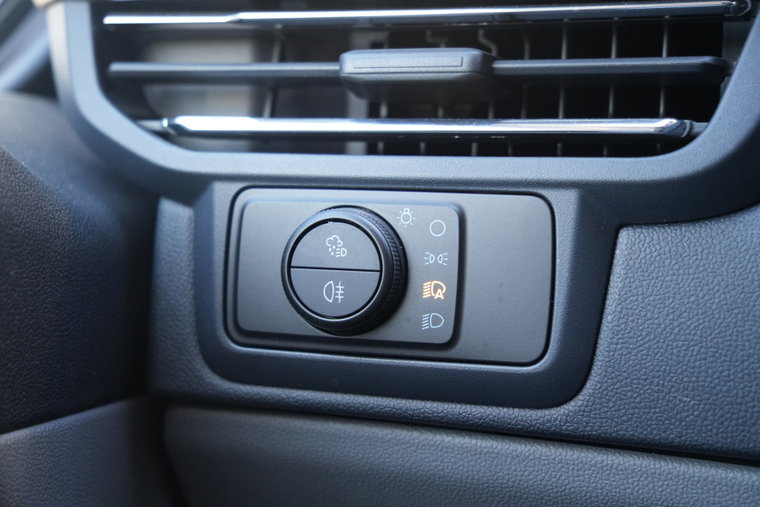 Vehicle Image 22